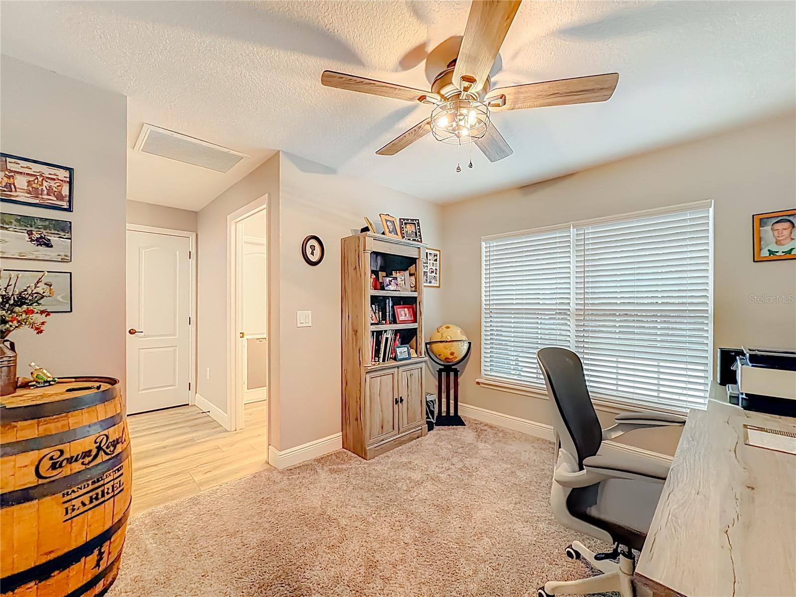 Image 24 of 47 For 27410 Velma Avenue