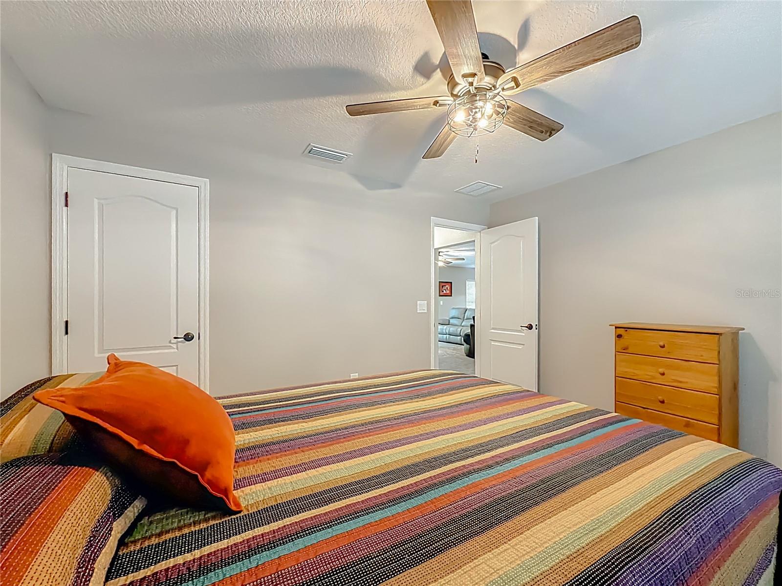 Image 38 of 47 For 27410 Velma Avenue