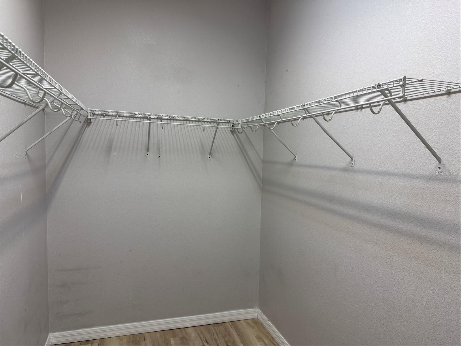 Image 14 of 39 For 10032 Lenox Street