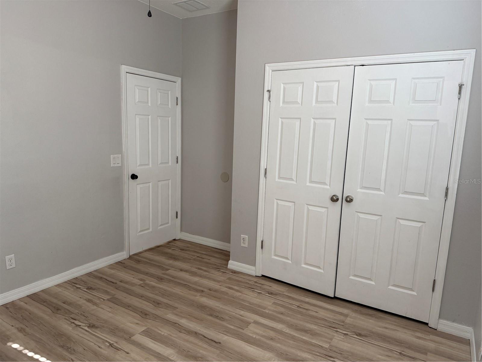 Image 19 of 39 For 10032 Lenox Street