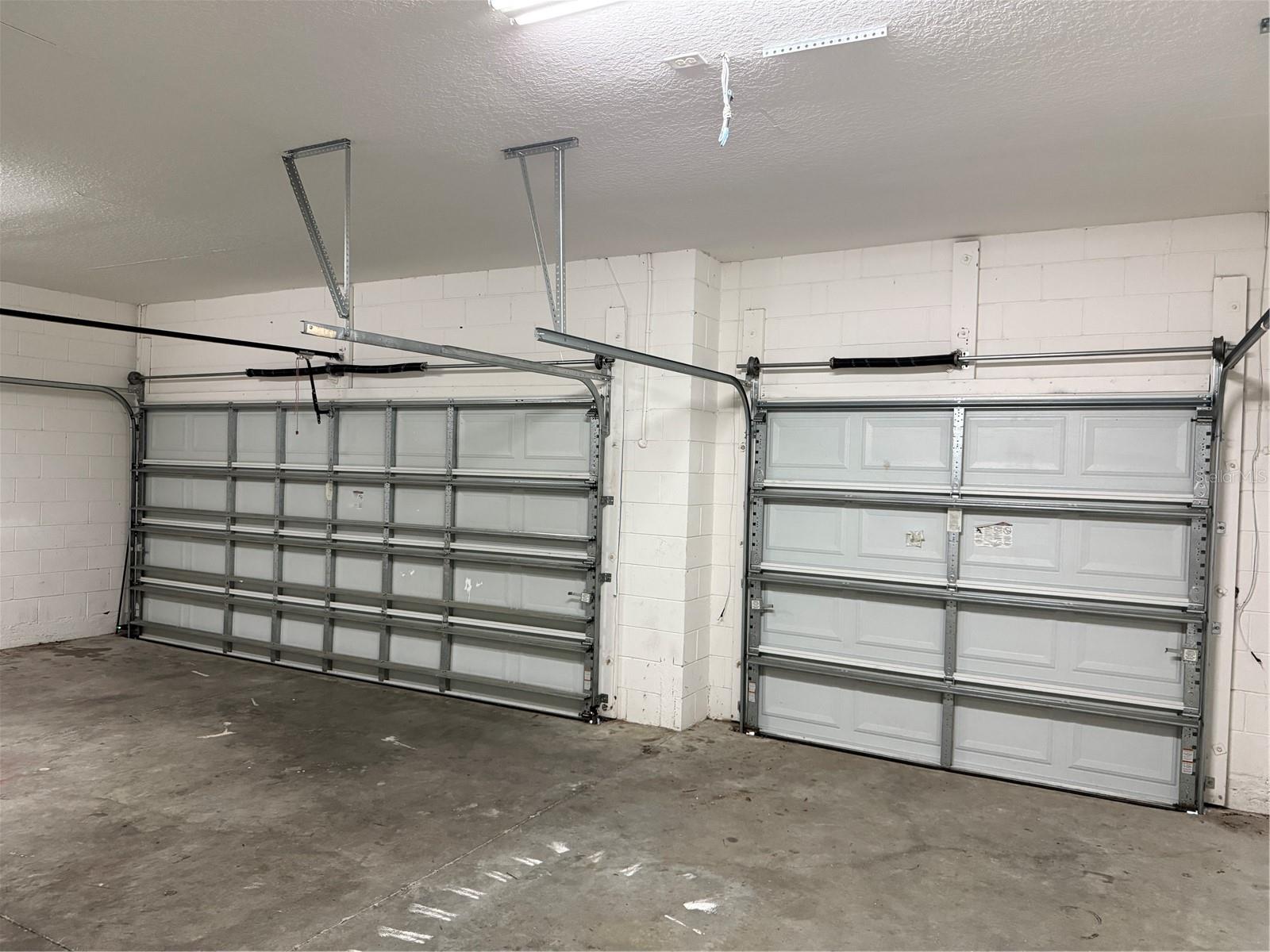 Image 32 of 39 For 10032 Lenox Street