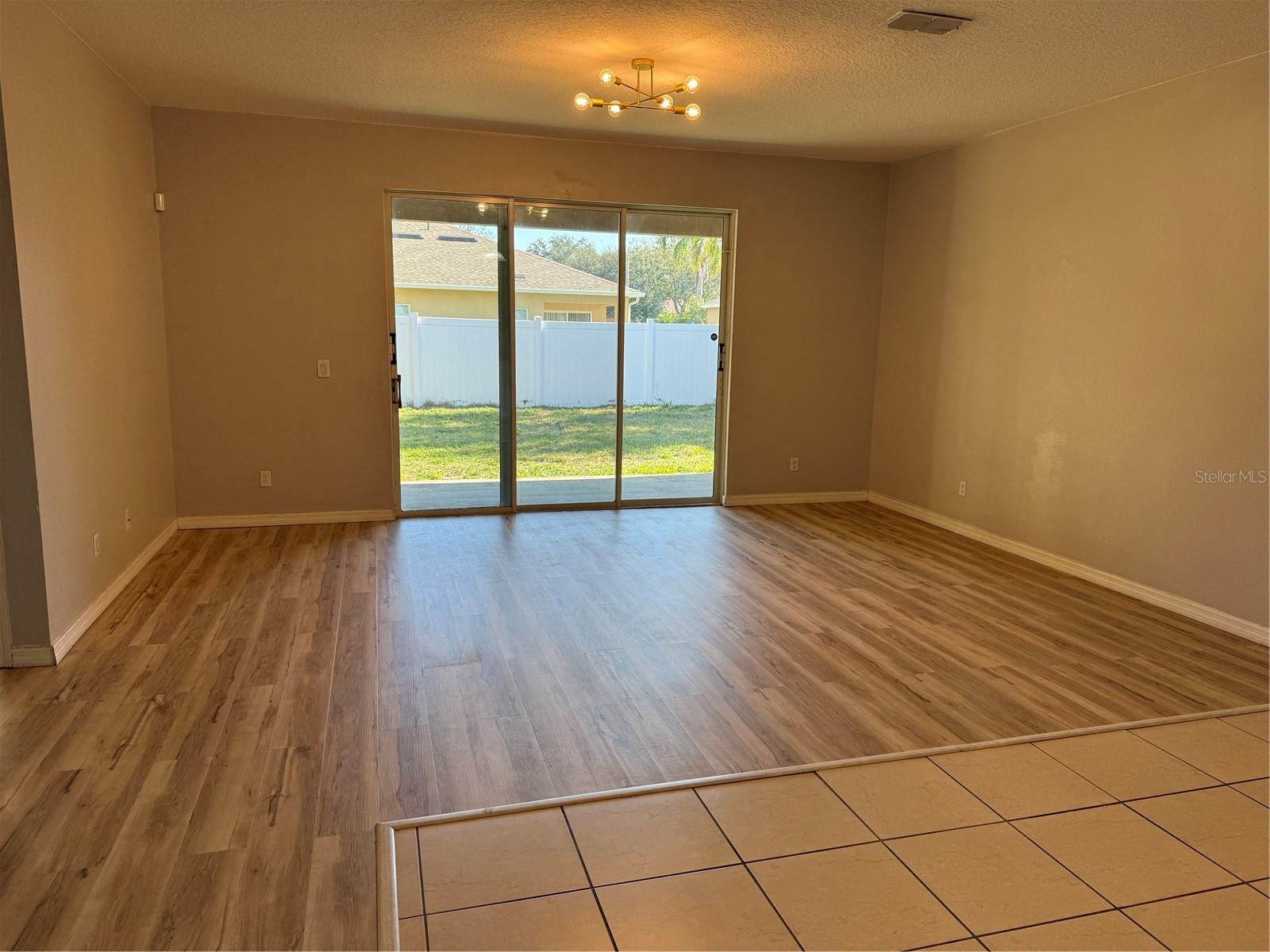 Image 7 of 39 For 10032 Lenox Street