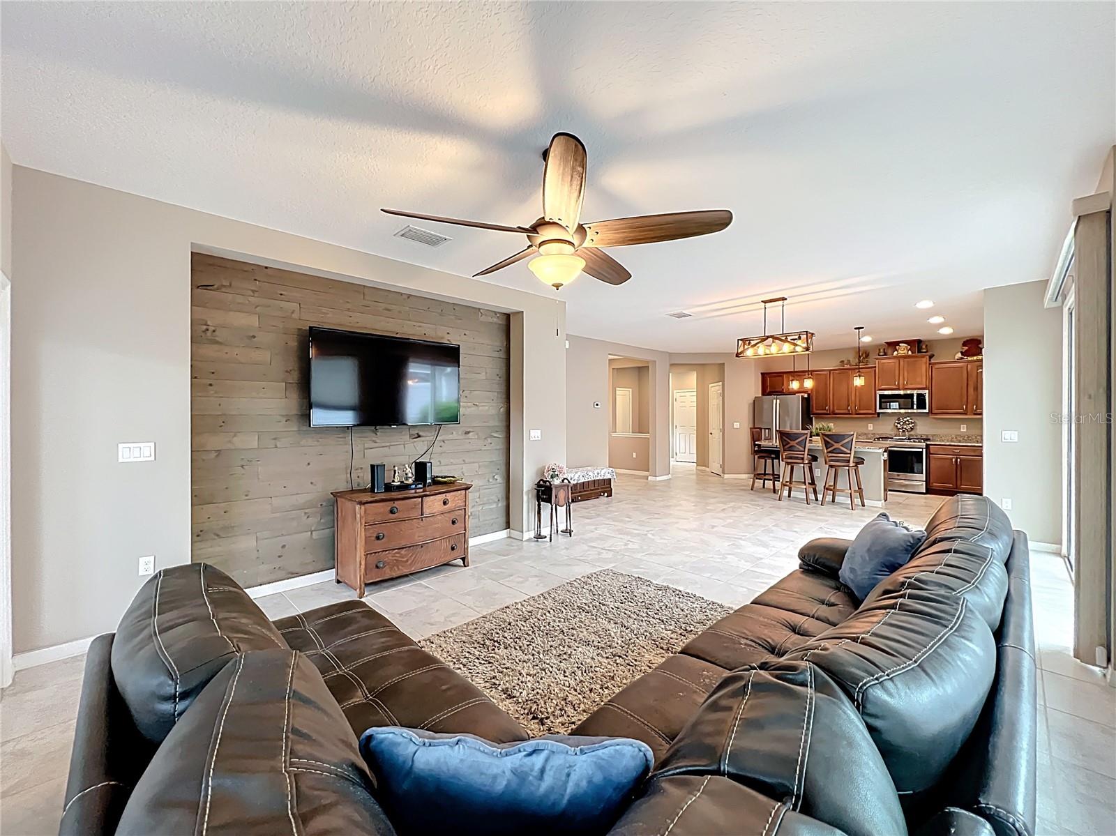 Image 22 of 56 For 383 Alcove Drive