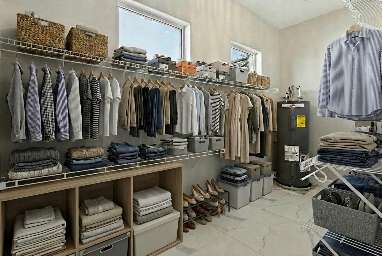 Image 23 of 80 For 12633 Crown Point Circle