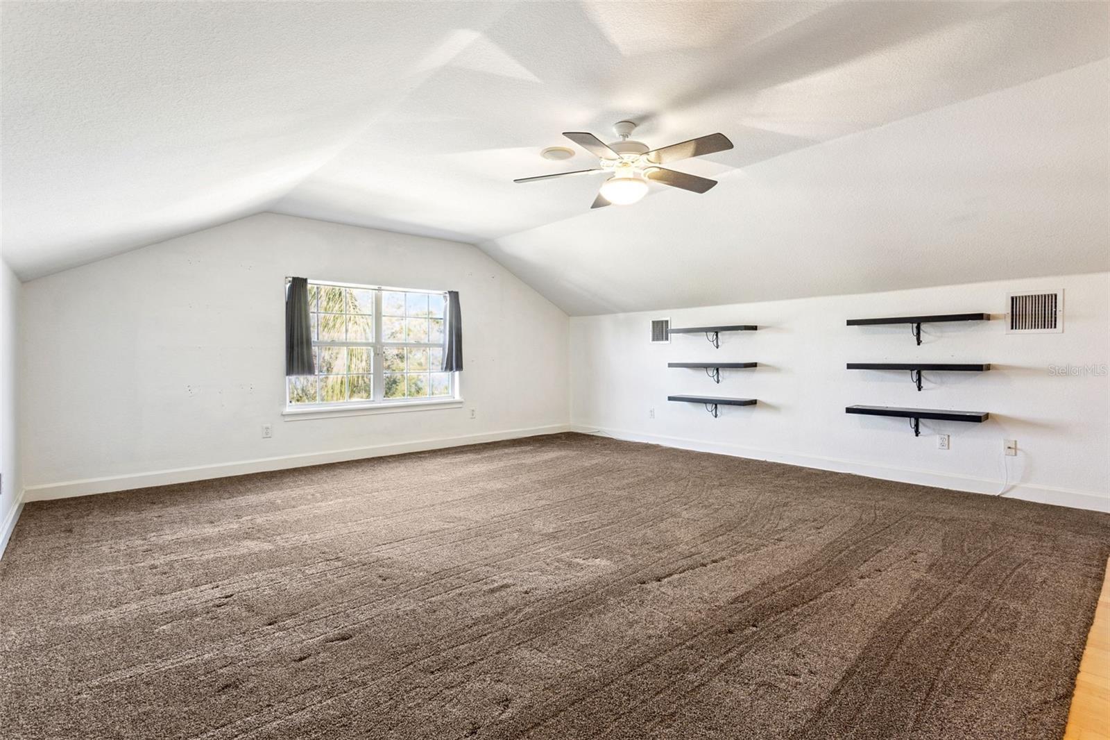 Image 45 of 80 For 12633 Crown Point Circle