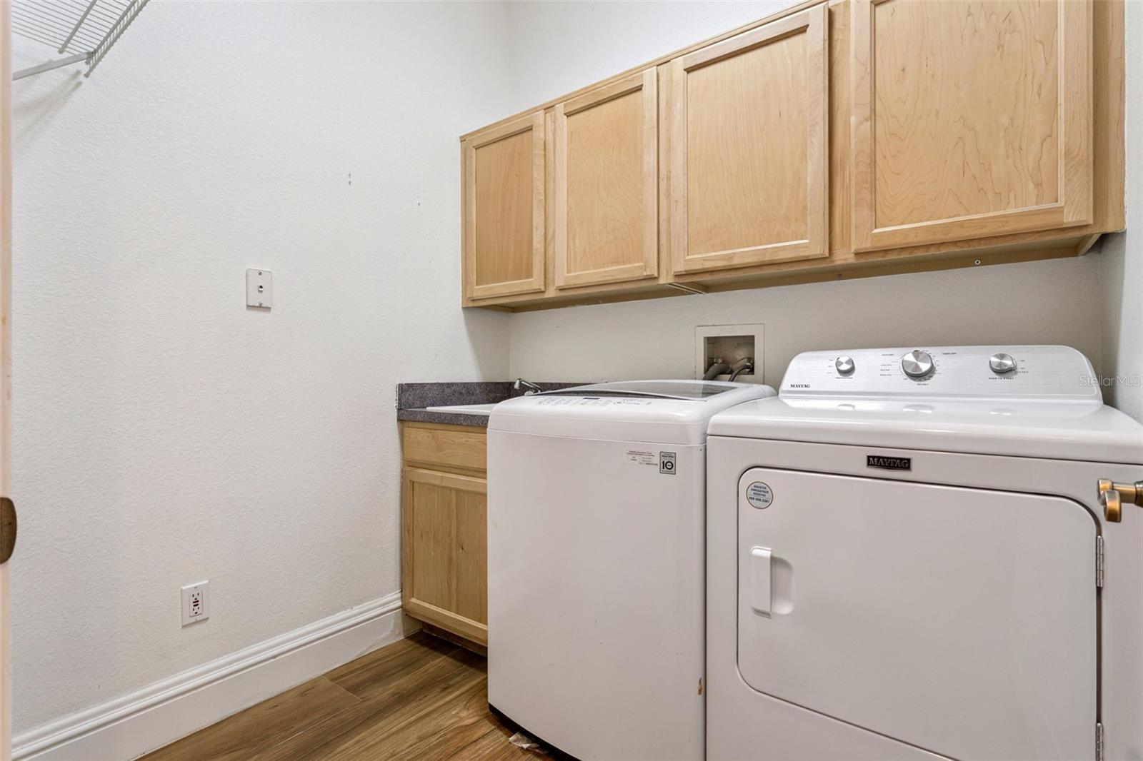 Image 56 of 80 For 12633 Crown Point Circle