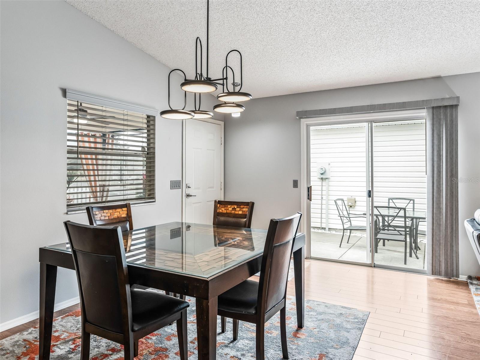 Image 12 of 44 For 444 Hildalgo Drive