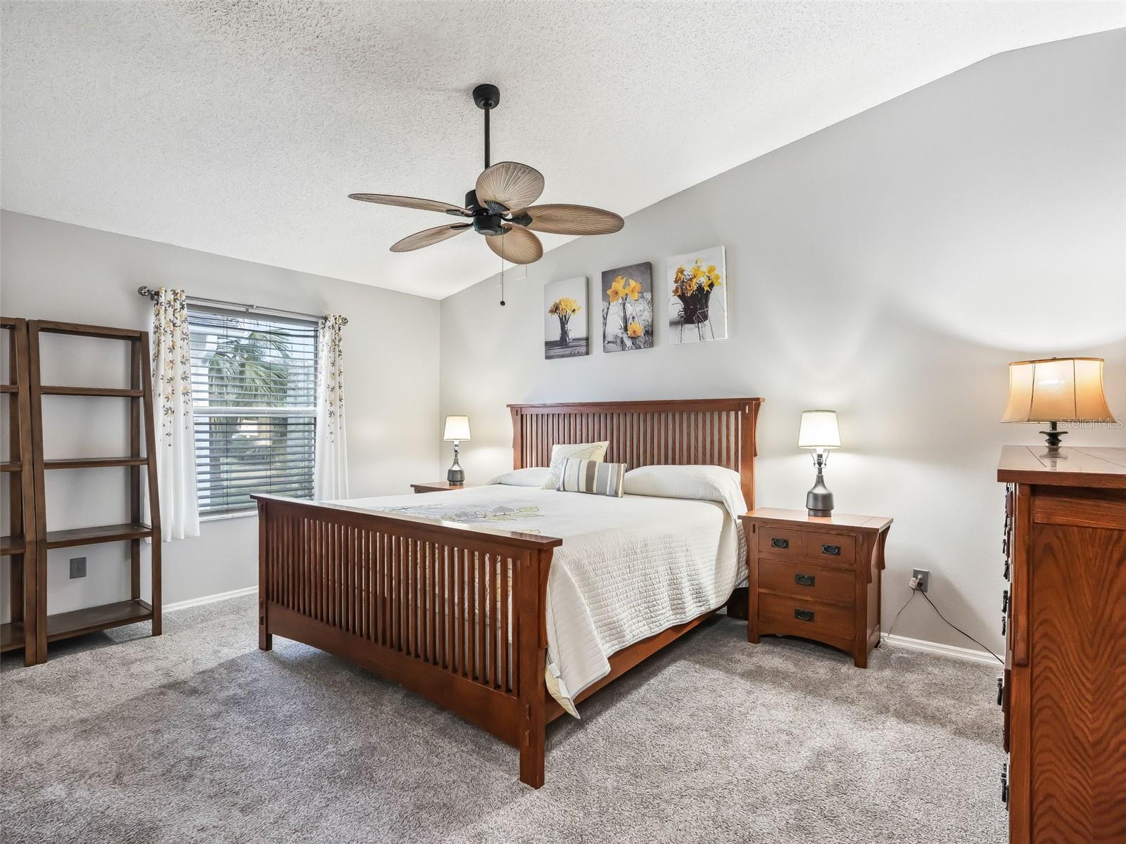 Image 24 of 44 For 444 Hildalgo Drive