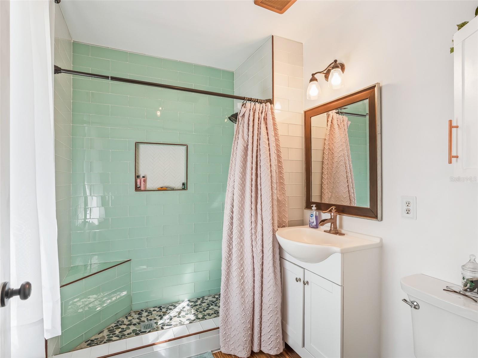 Image 28 of 62 For 16 Meadow Wood Drive