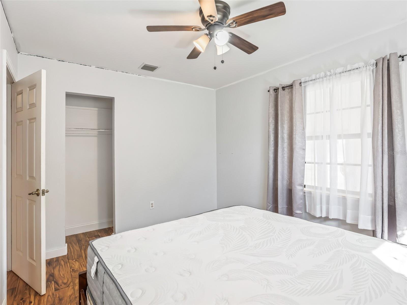 Image 30 of 62 For 16 Meadow Wood Drive