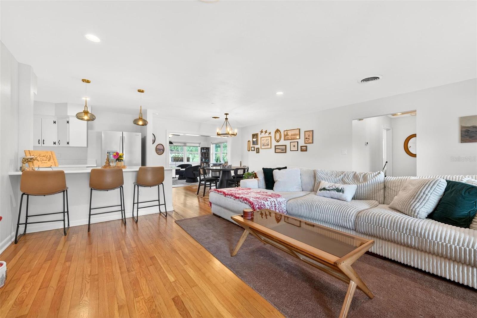 Image 11 of 64 For 2311 Sunset Drive