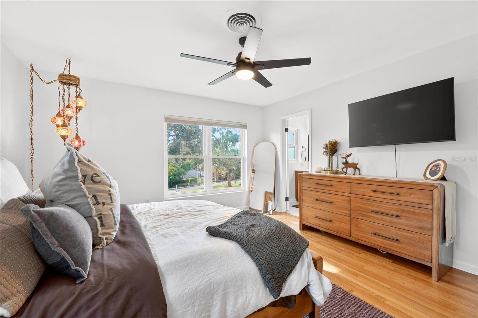 Image 30 of 64 For 2311 Sunset Drive