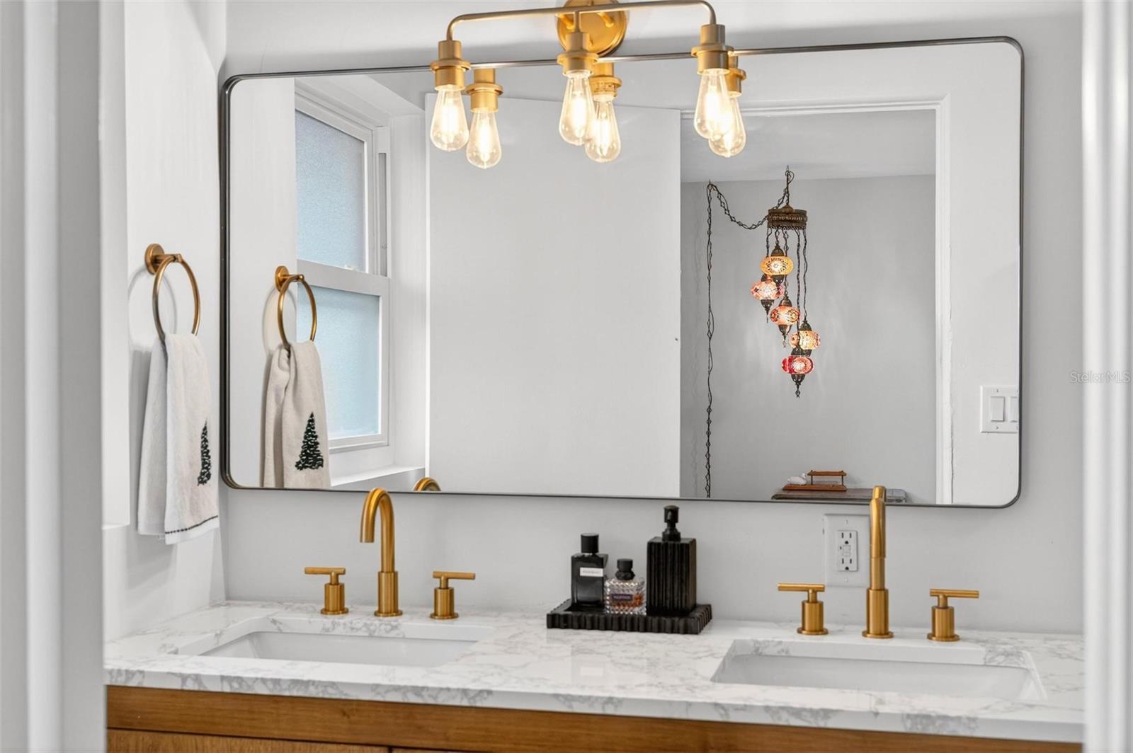 Image 32 of 64 For 2311 Sunset Drive