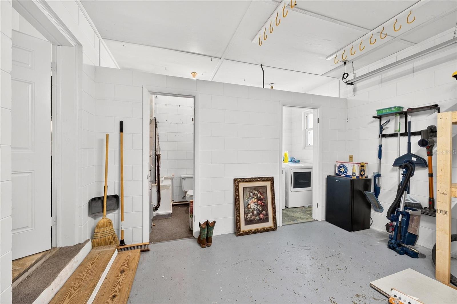 Image 44 of 64 For 2311 Sunset Drive