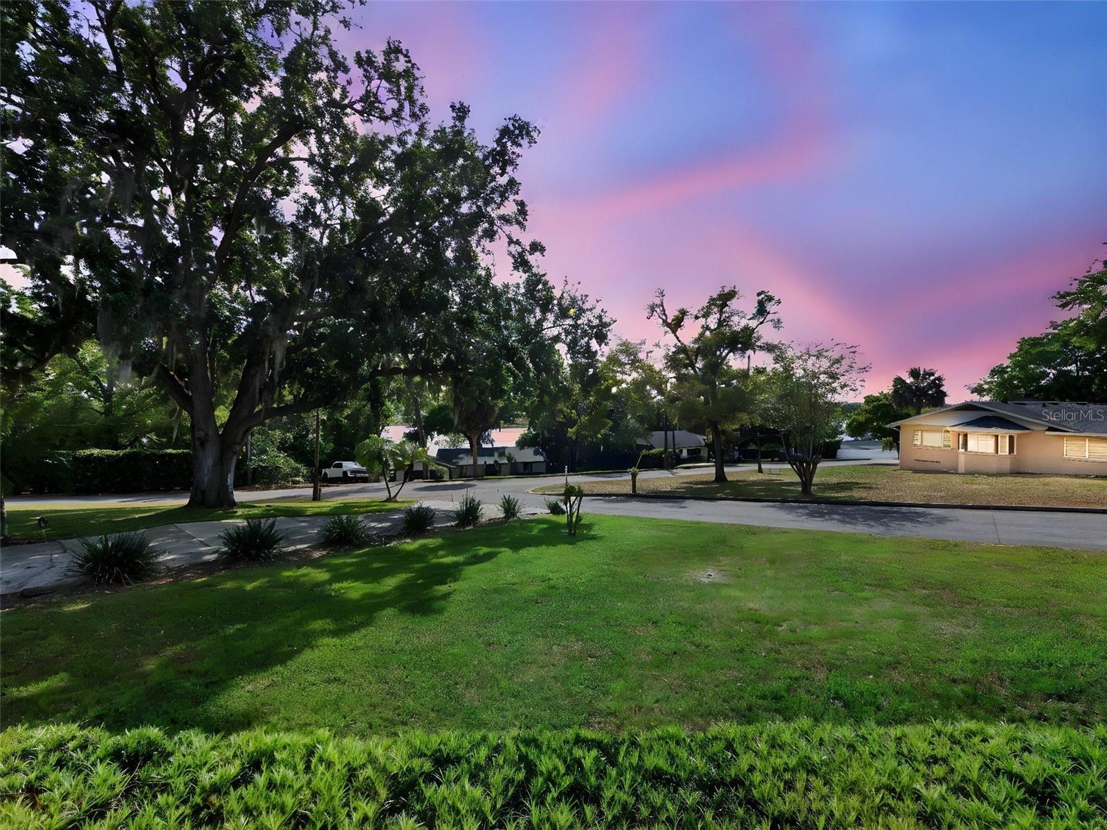 Image 7 of 64 For 2311 Sunset Drive