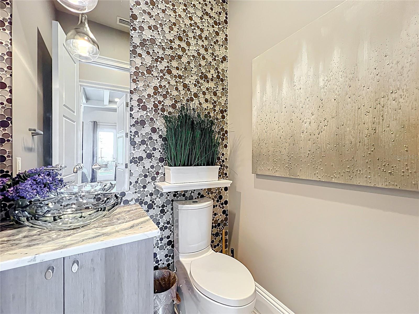 Image 36 of 55 For 16246 Ravenna Court