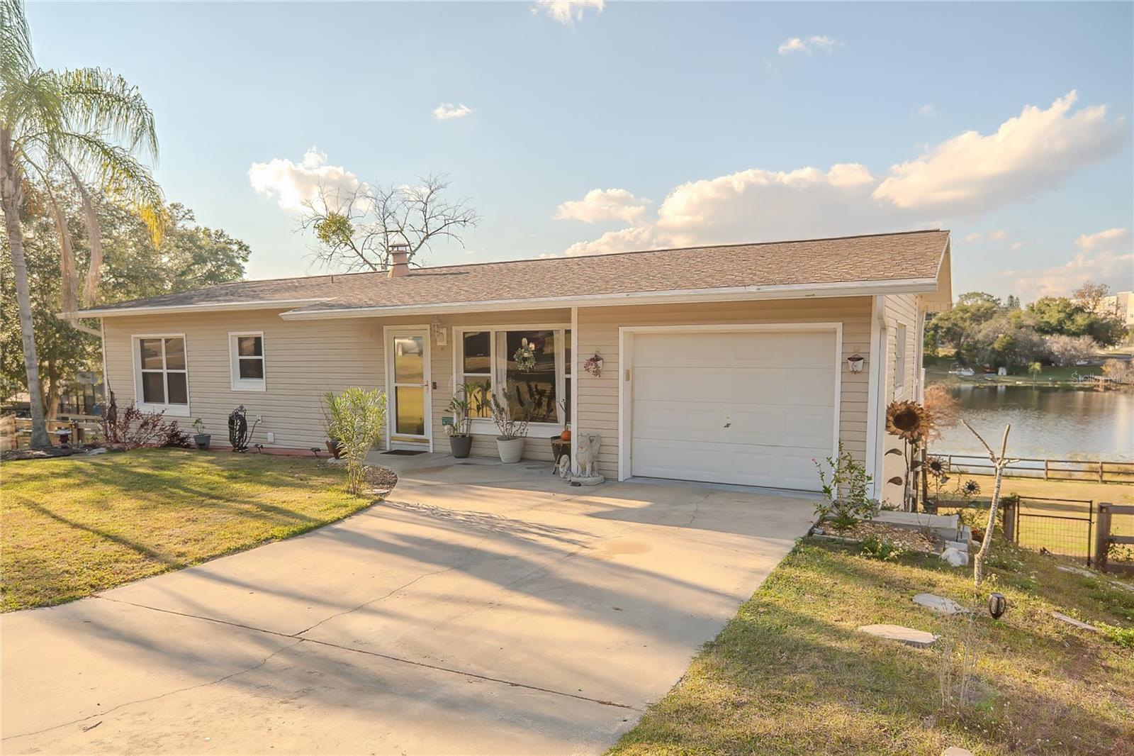 Image 10 of 90 For 660 Shady Nook Drive