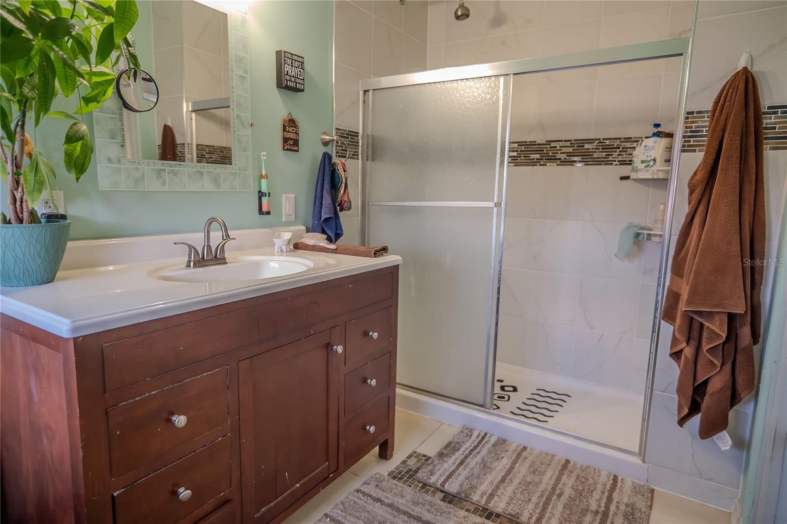 Image 36 of 90 For 660 Shady Nook Drive