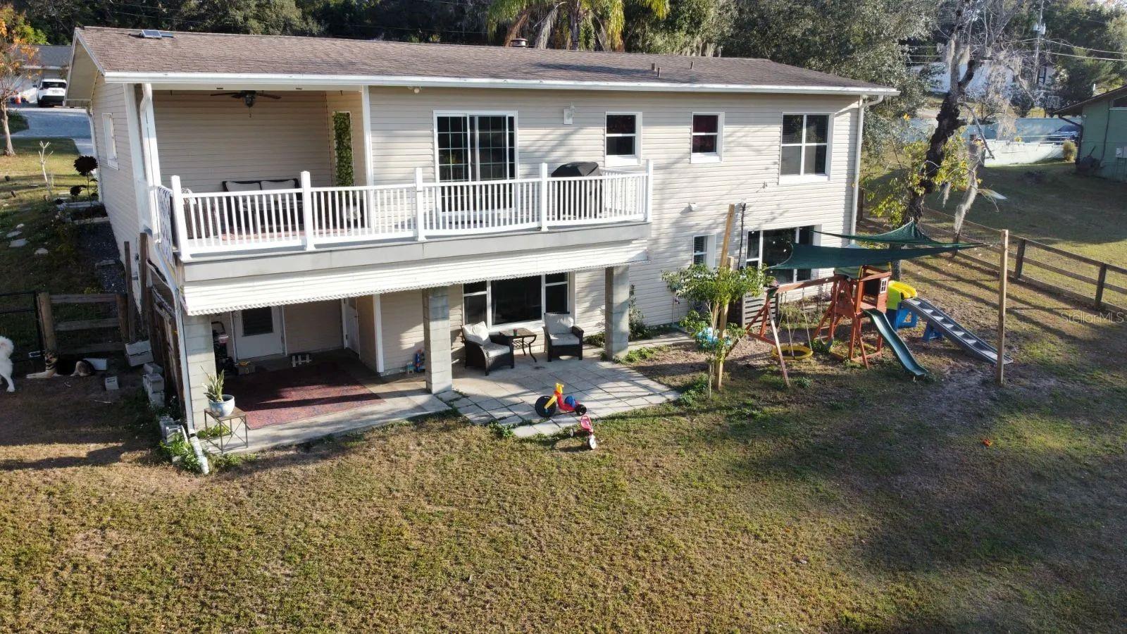 Image 4 of 90 For 660 Shady Nook Drive