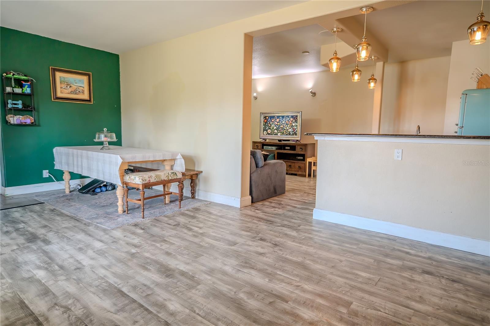 Image 44 of 90 For 660 Shady Nook Drive