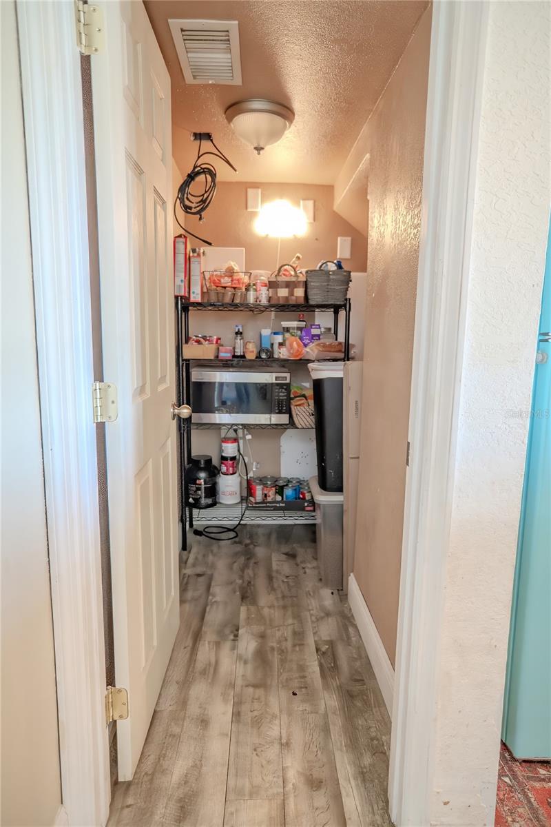 Image 51 of 90 For 660 Shady Nook Drive