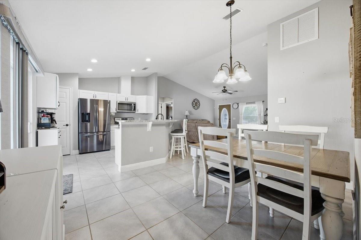 Image 7 of 25 For 9347 152nd Lane