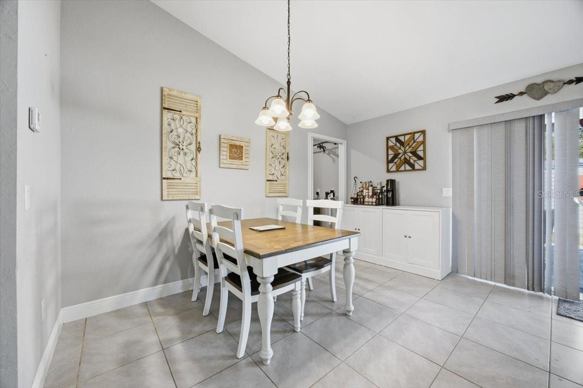 Image 8 of 25 For 9347 152nd Lane