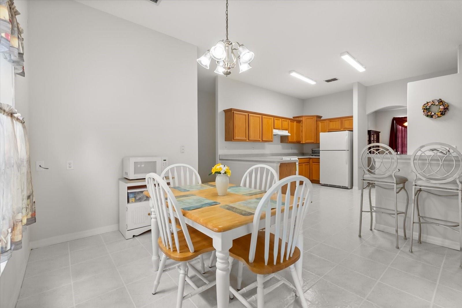 Image 12 of 43 For 1331 Briarhaven Lane