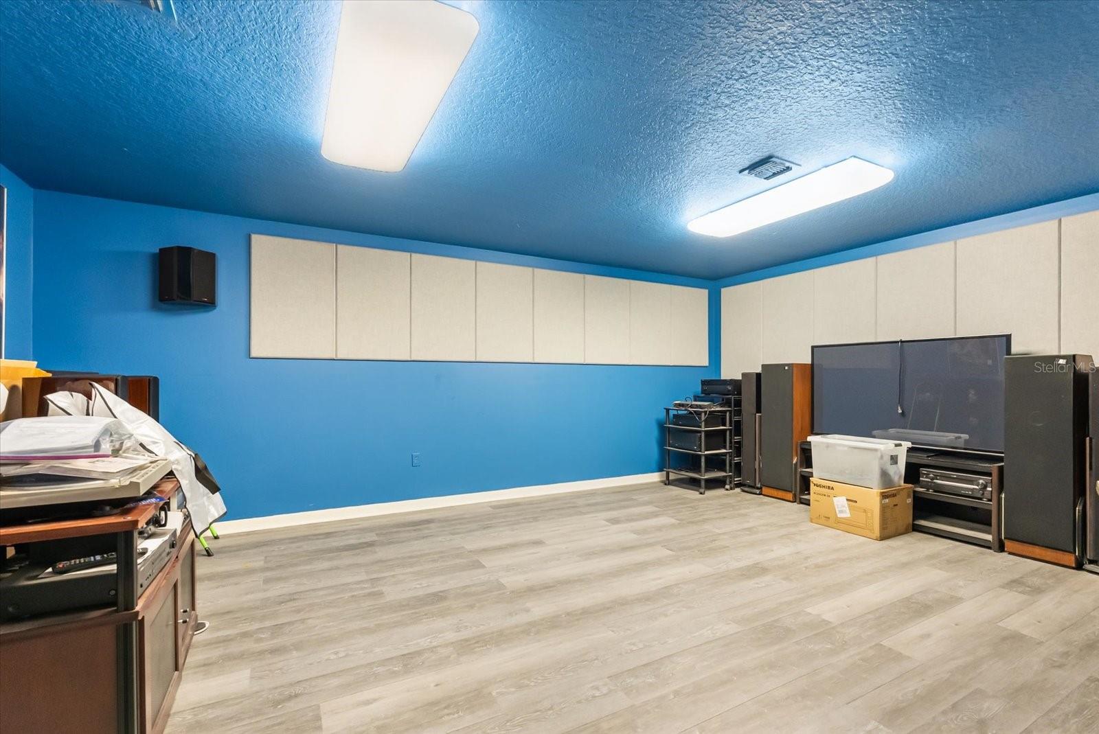 Image 18 of 43 For 1331 Briarhaven Lane