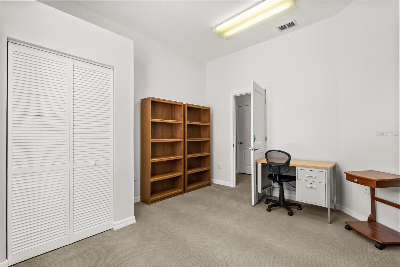 Image 26 of 43 For 1331 Briarhaven Lane