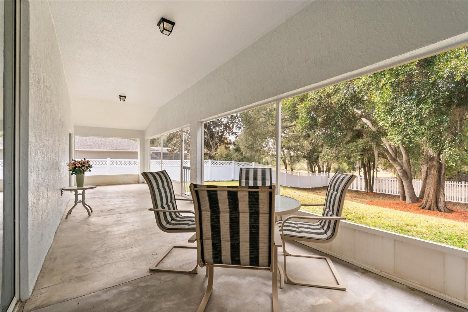 Image 34 of 43 For 1331 Briarhaven Lane