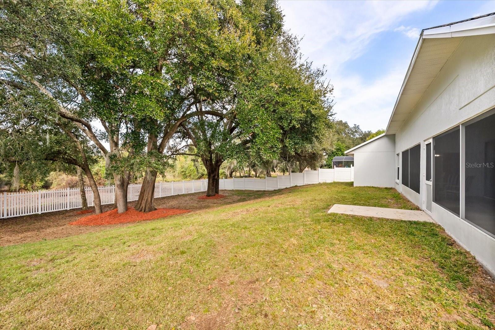 Image 36 of 43 For 1331 Briarhaven Lane