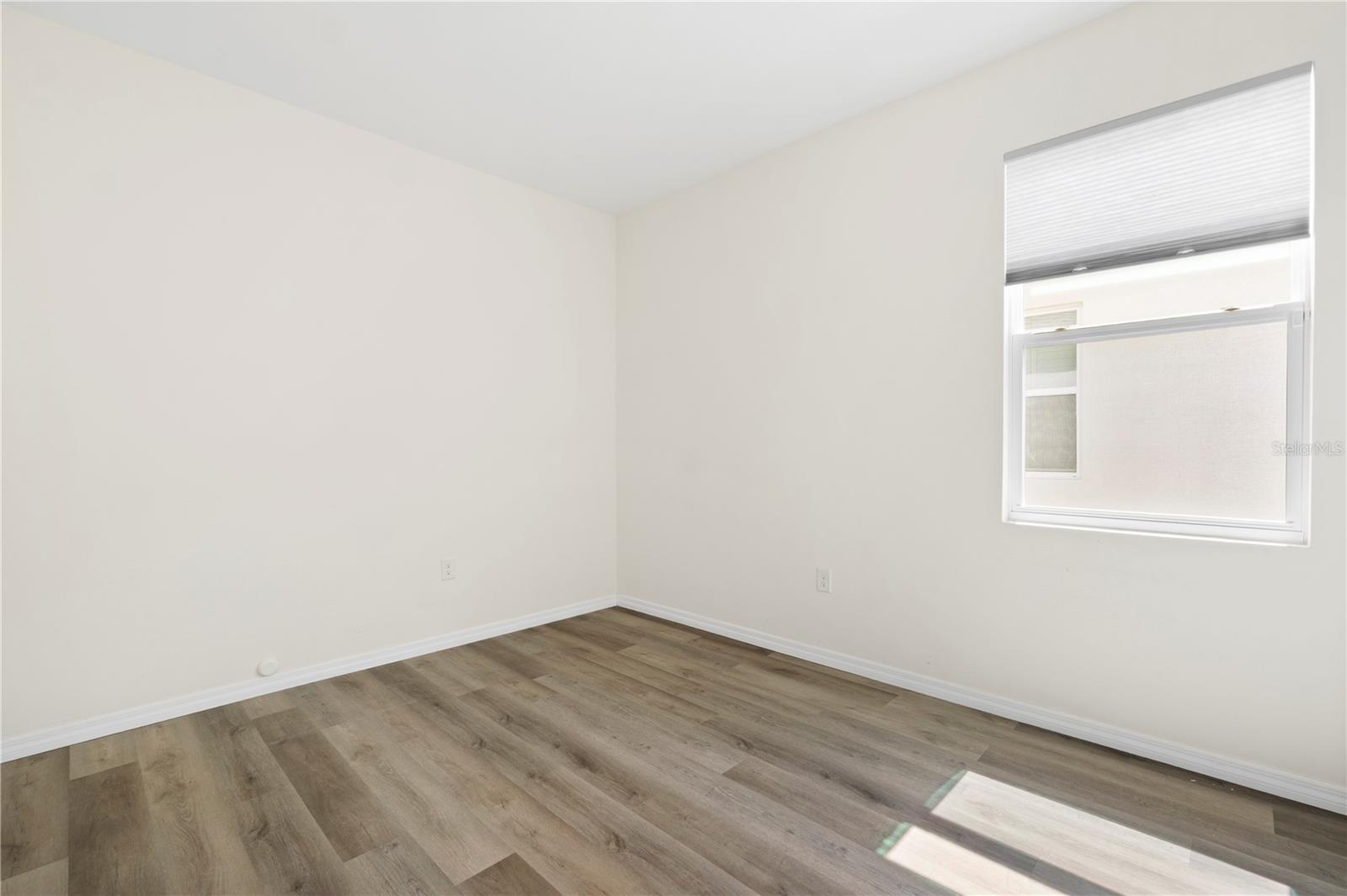 Image 19 of 49 For 8128 Penrose Place