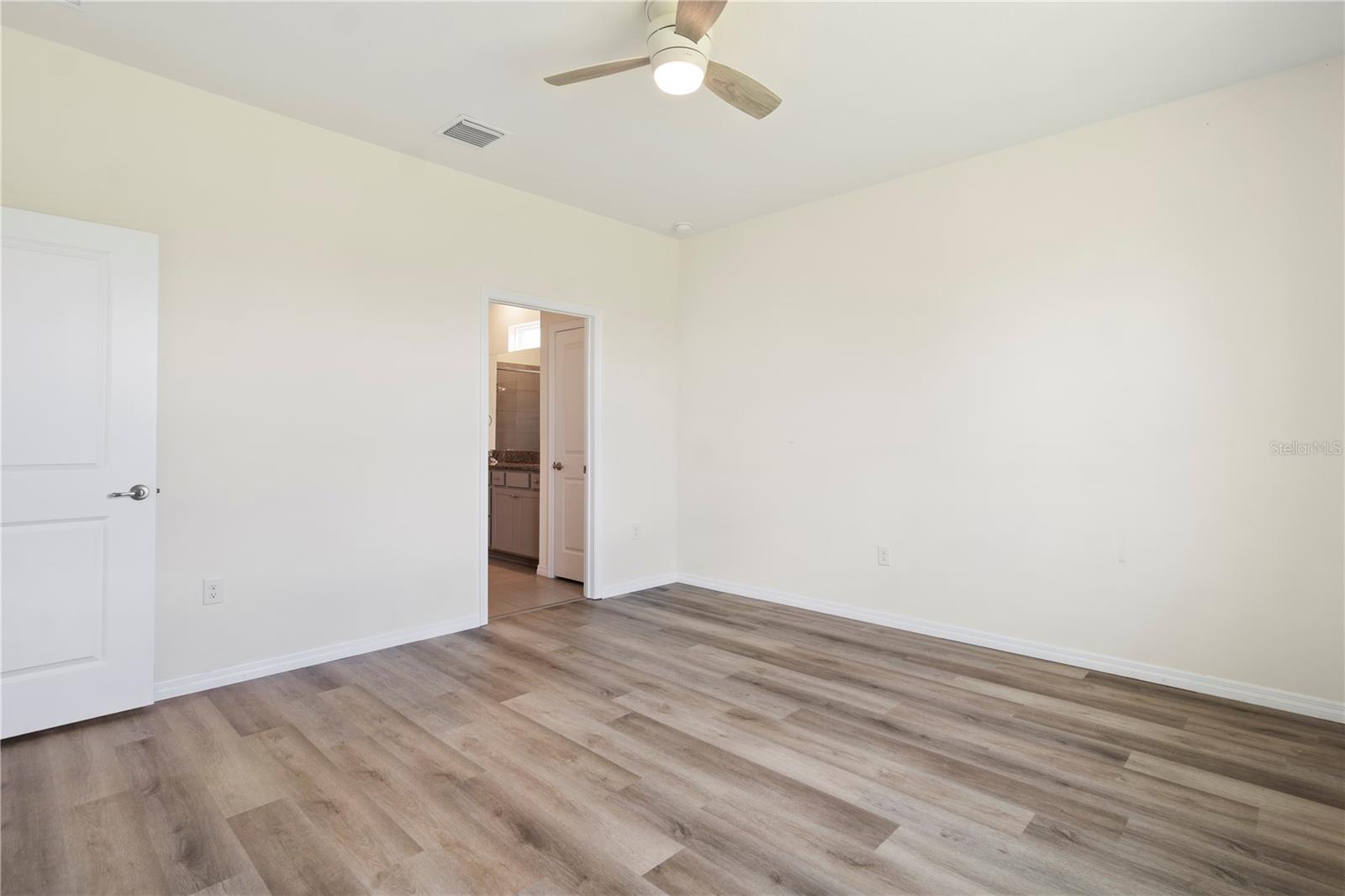 Image 23 of 49 For 8128 Penrose Place