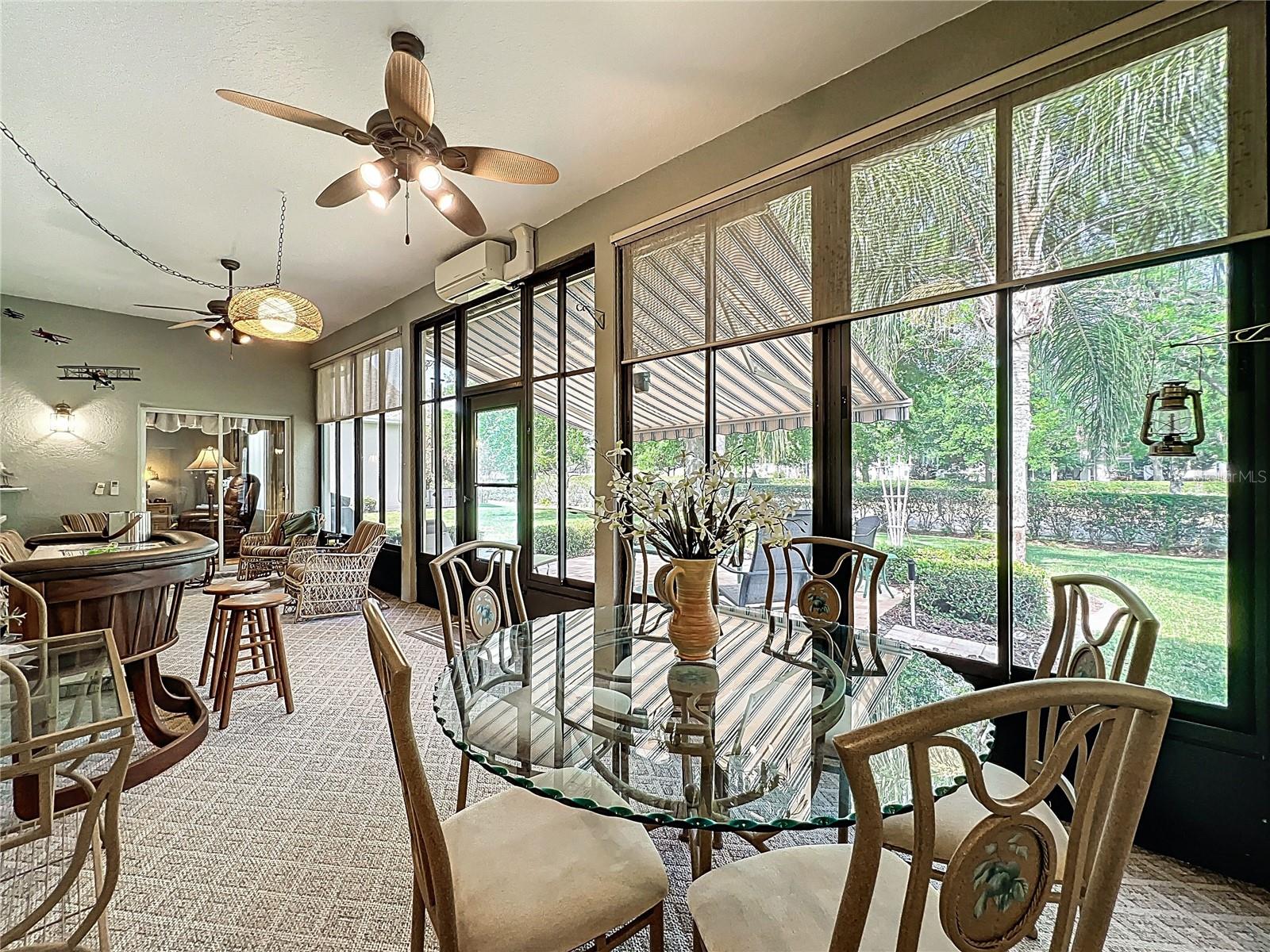 Image 21 of 31 For 24112 Robinwood Street