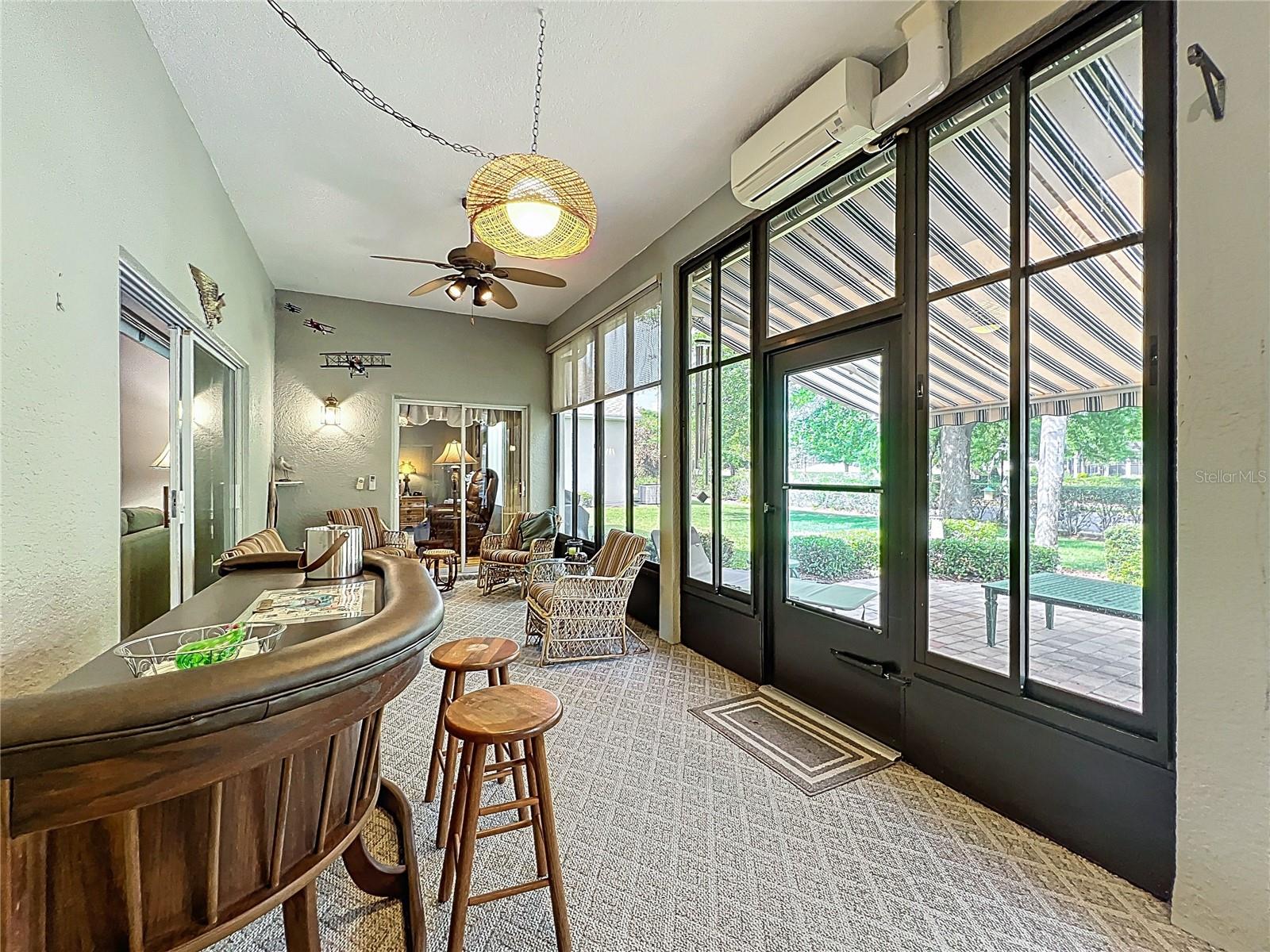 Image 22 of 31 For 24112 Robinwood Street