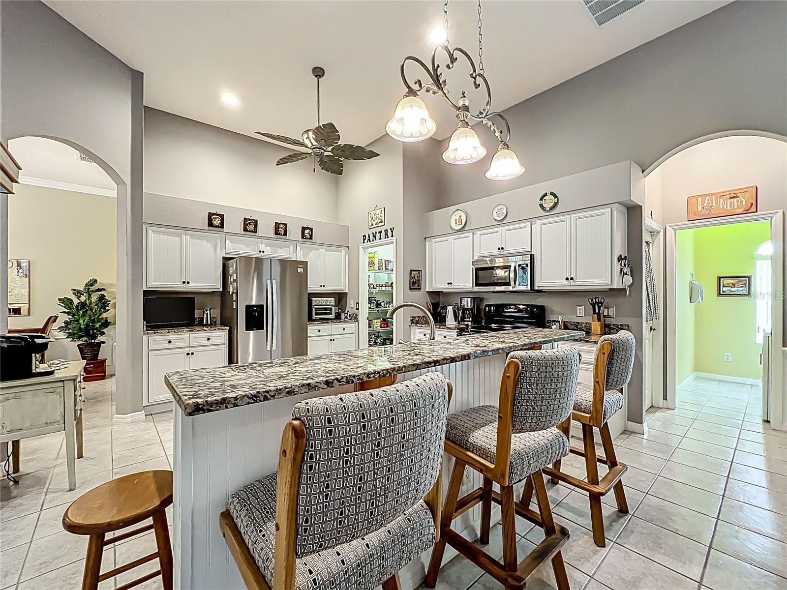 Image 5 of 31 For 24112 Robinwood Street