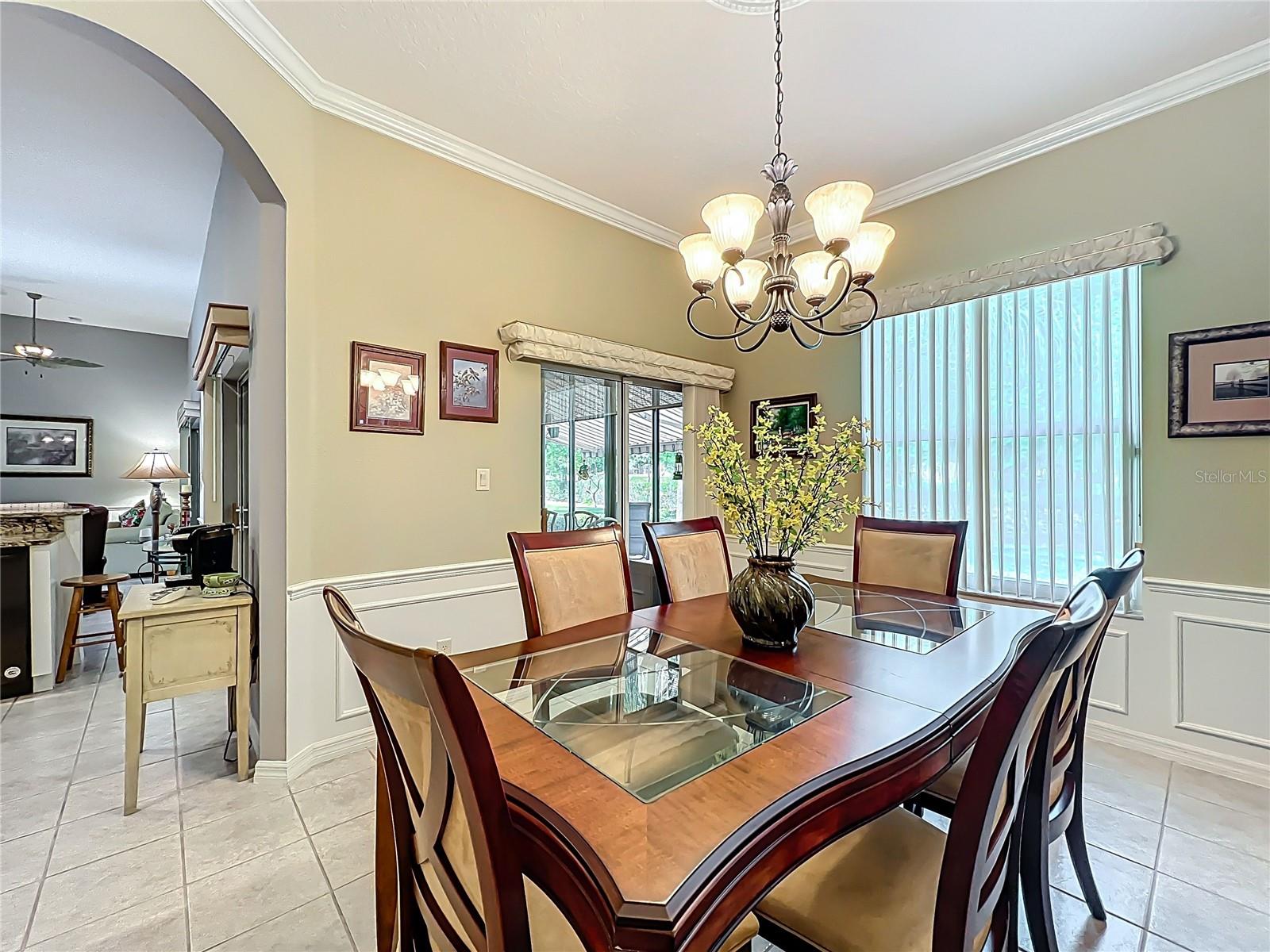 Image 8 of 31 For 24112 Robinwood Street