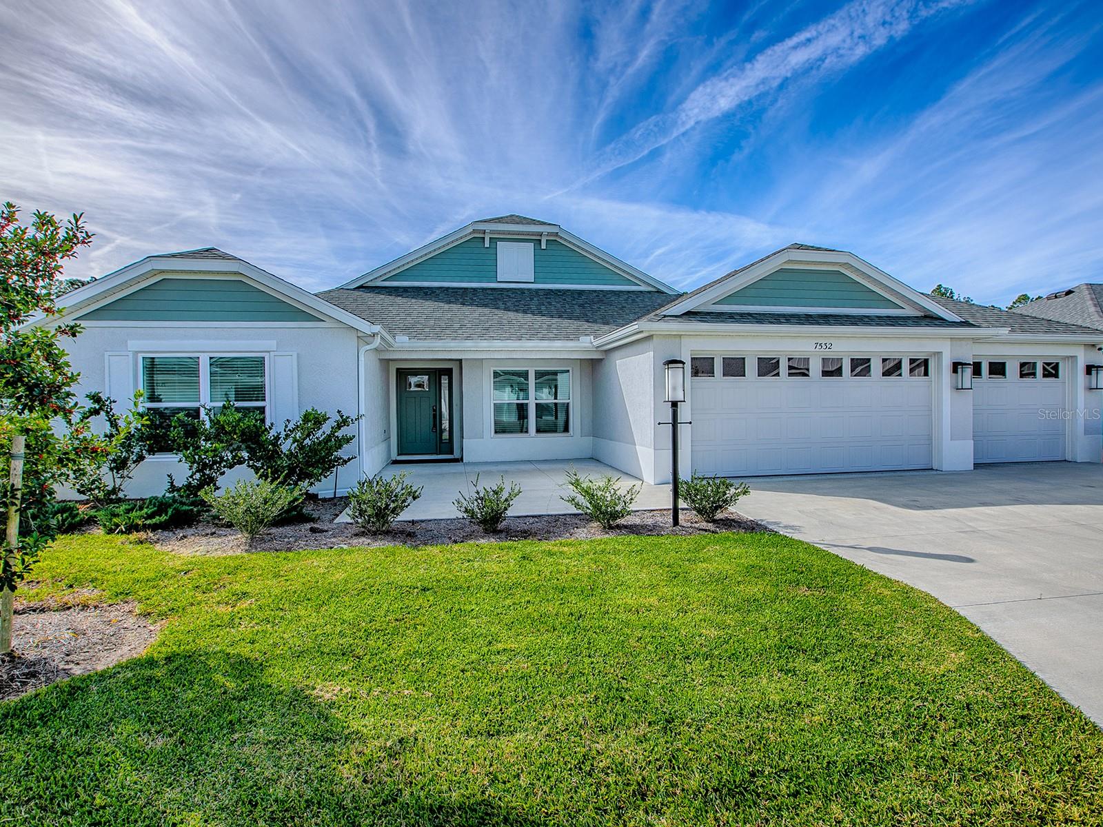 Image 3 of 71 For 7532 Far Hills Loop