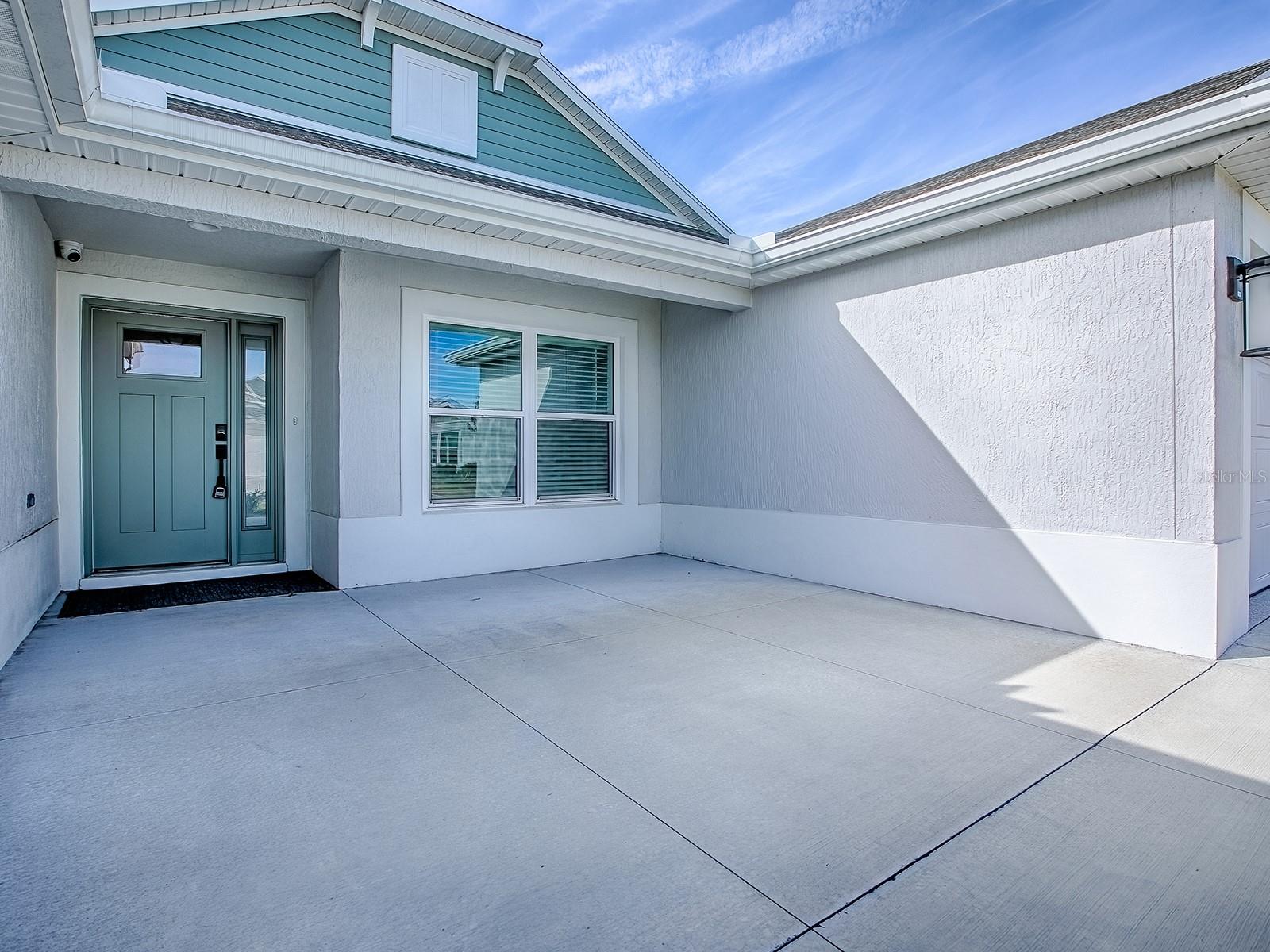 Image 4 of 71 For 7532 Far Hills Loop