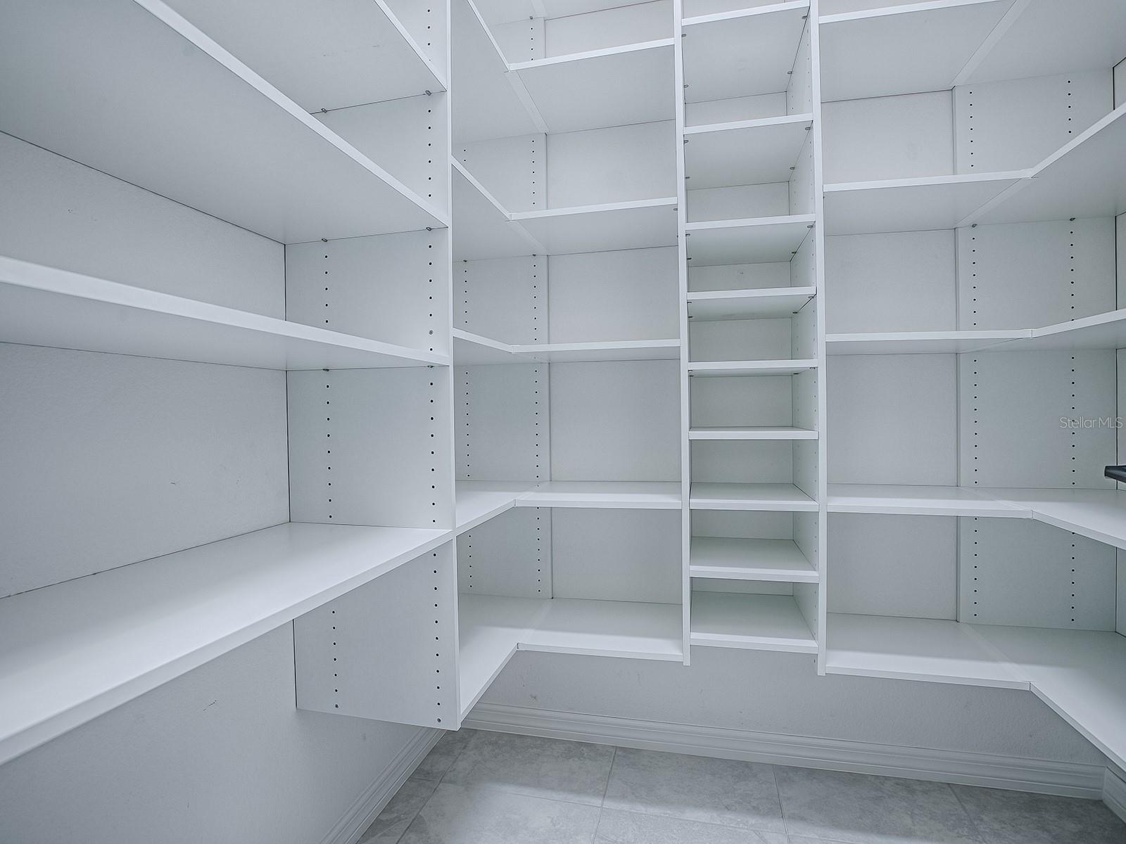 Image 40 of 71 For 7532 Far Hills Loop