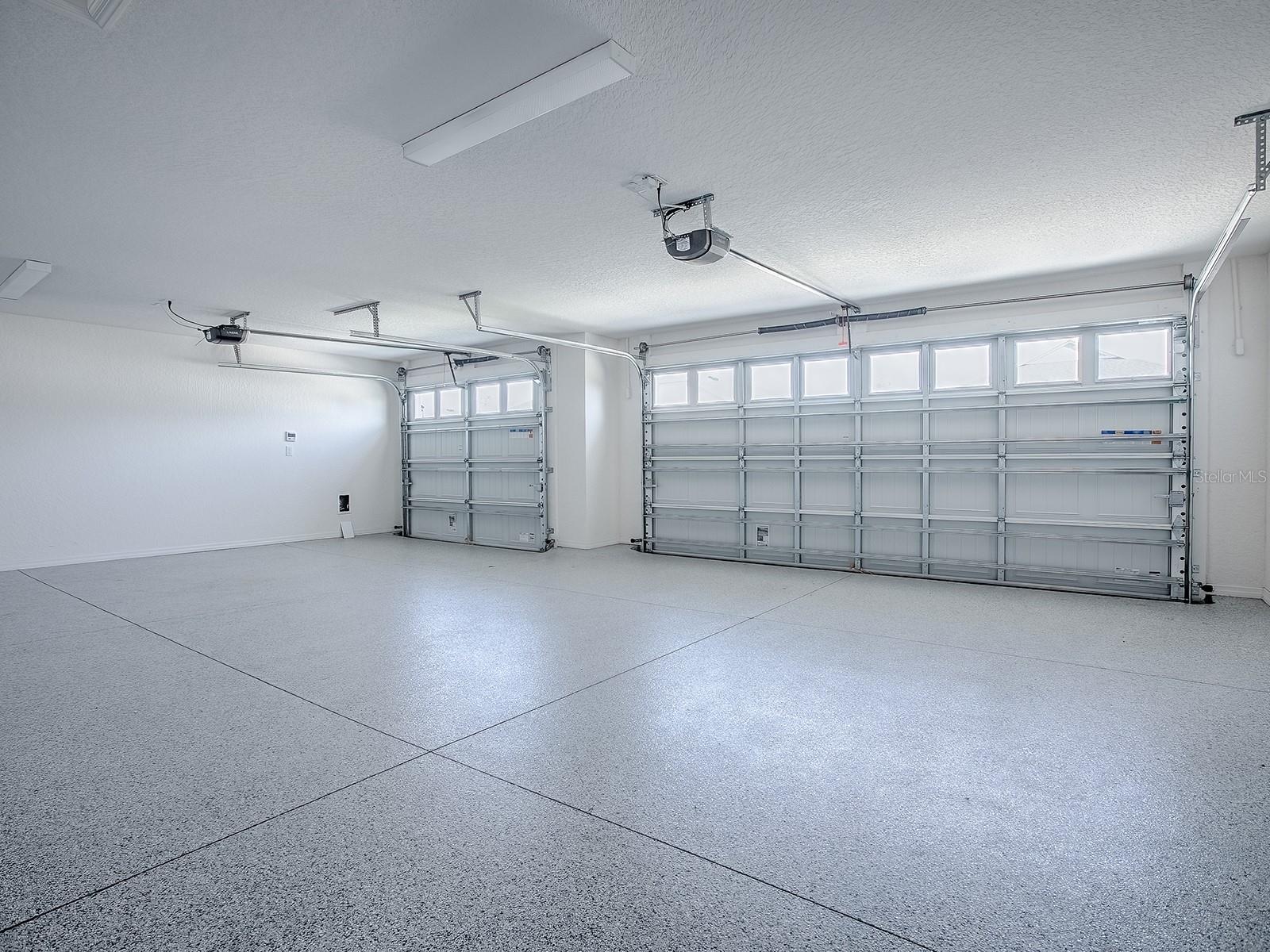 Image 42 of 71 For 7532 Far Hills Loop