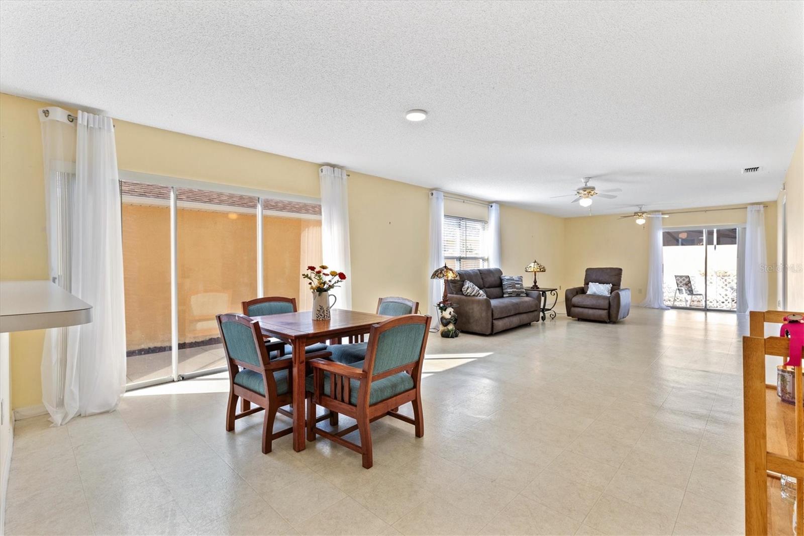 Image 5 of 19 For 876 Radclife Berea Place