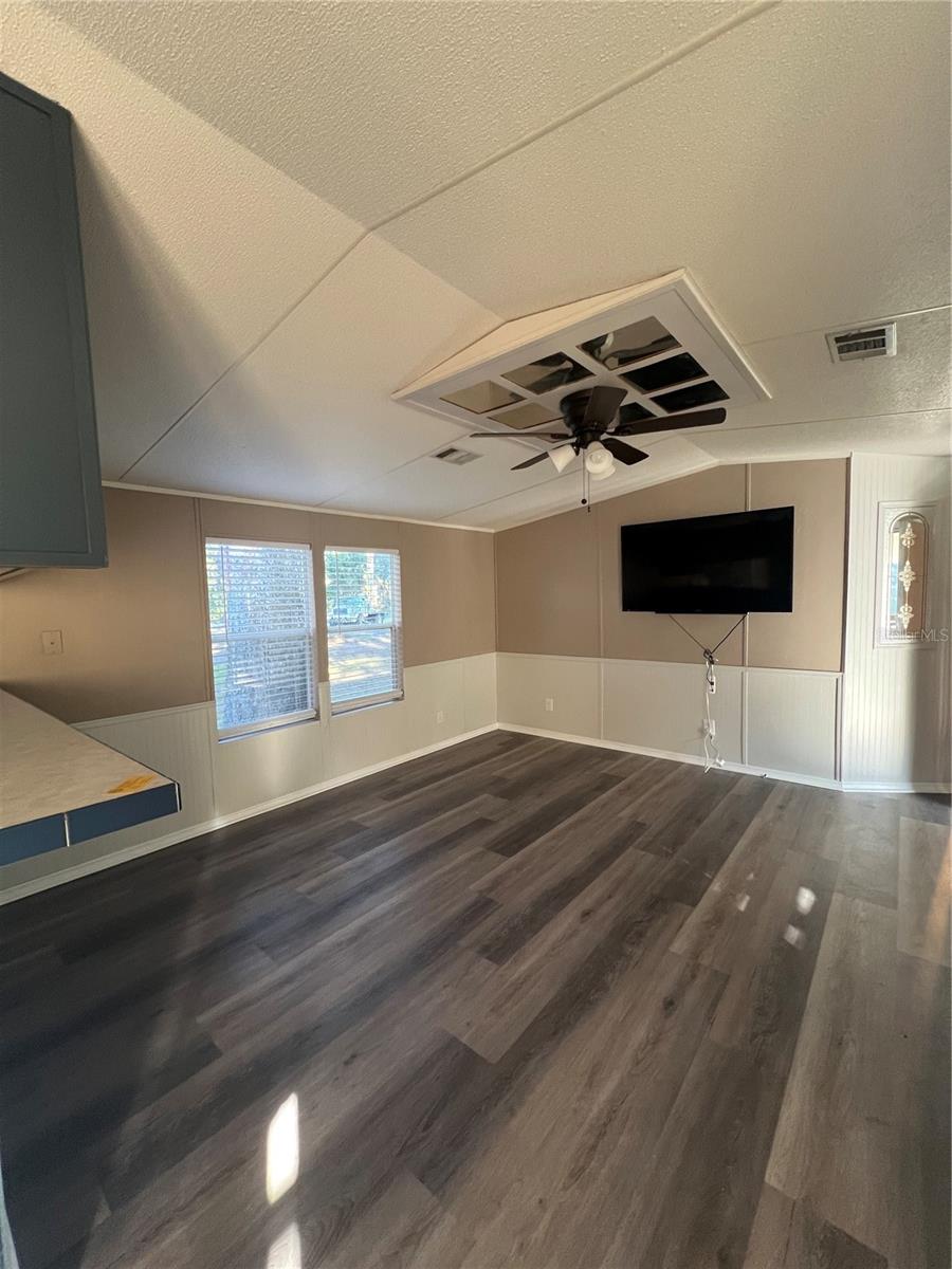 Image 4 of 26 For 4111 Ryals Road