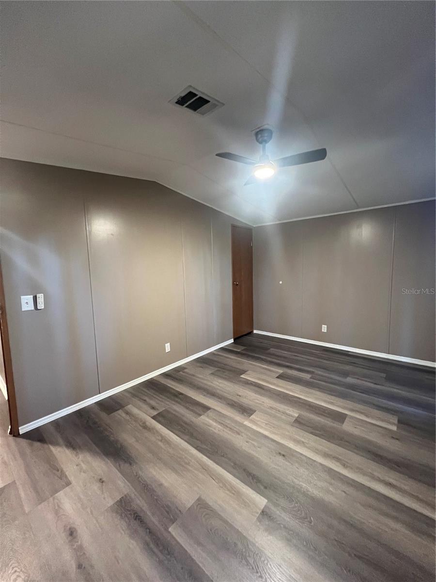 Image 9 of 26 For 4111 Ryals Road