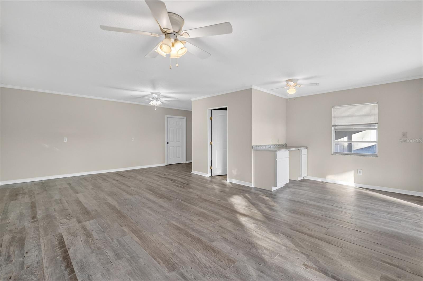 Image 26 of 34 For 40 Kentucky Avenue