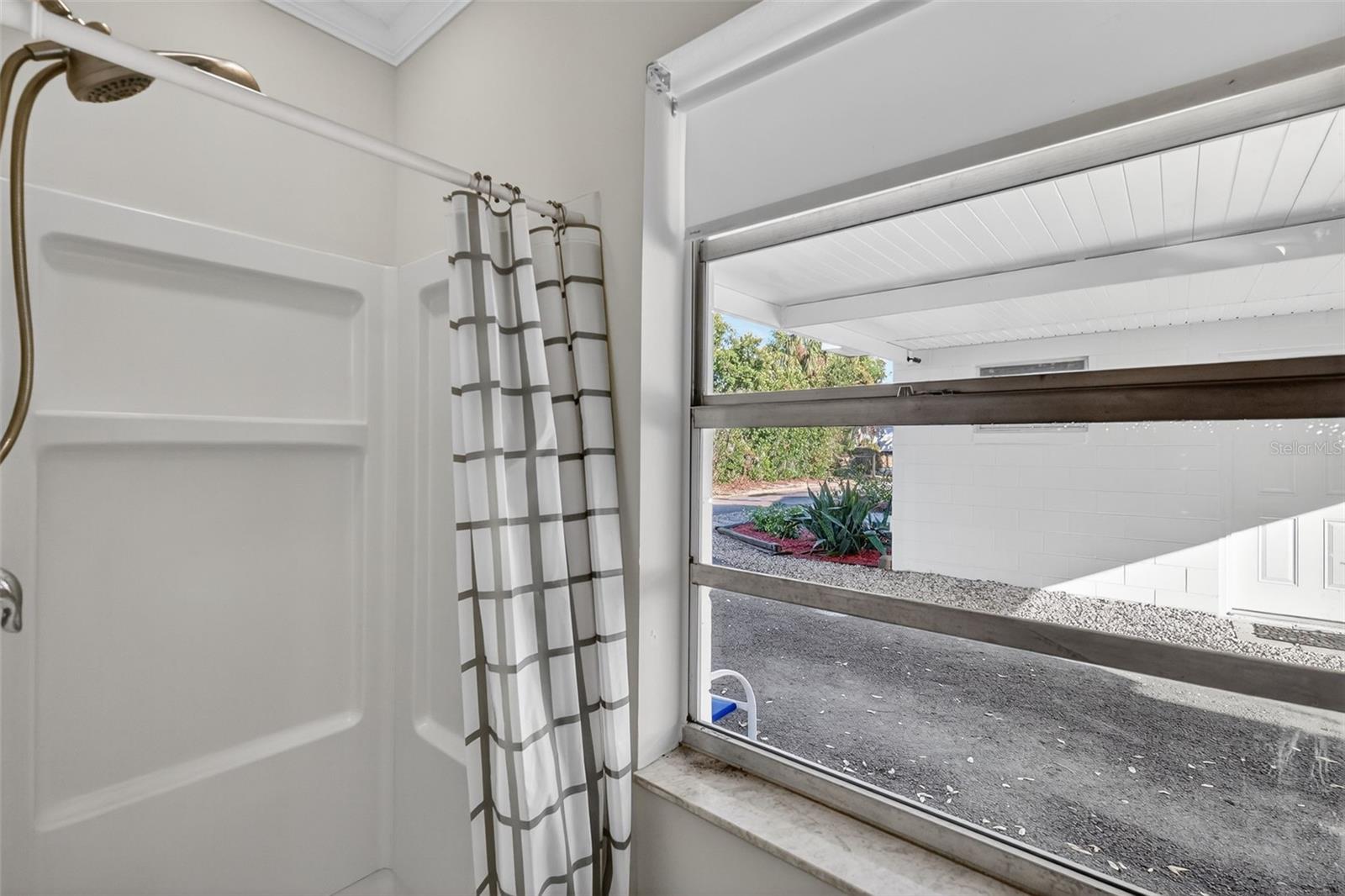 Image 29 of 34 For 40 Kentucky Avenue