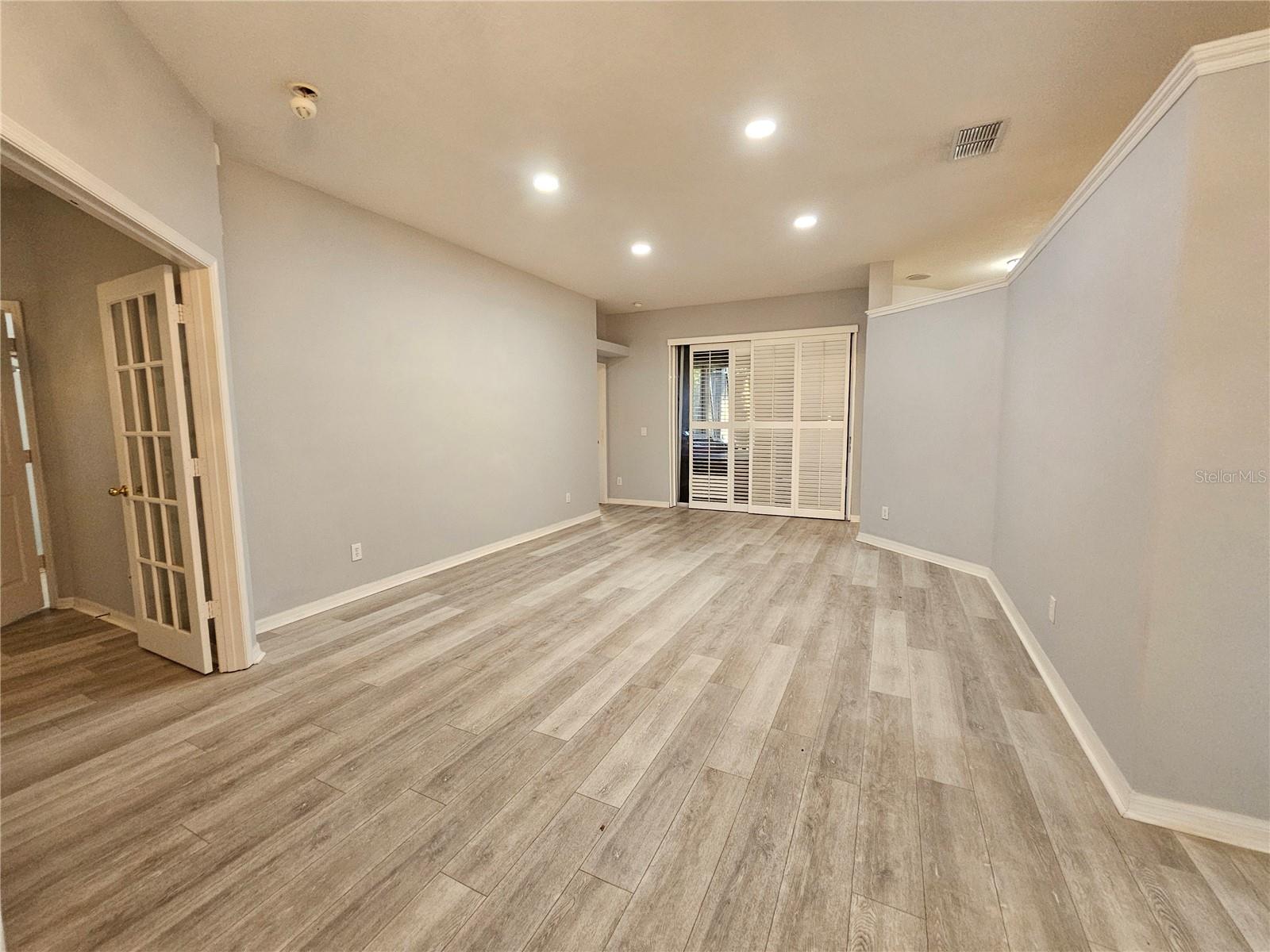 Image 17 of 31 For 413 Heather Hills Drive