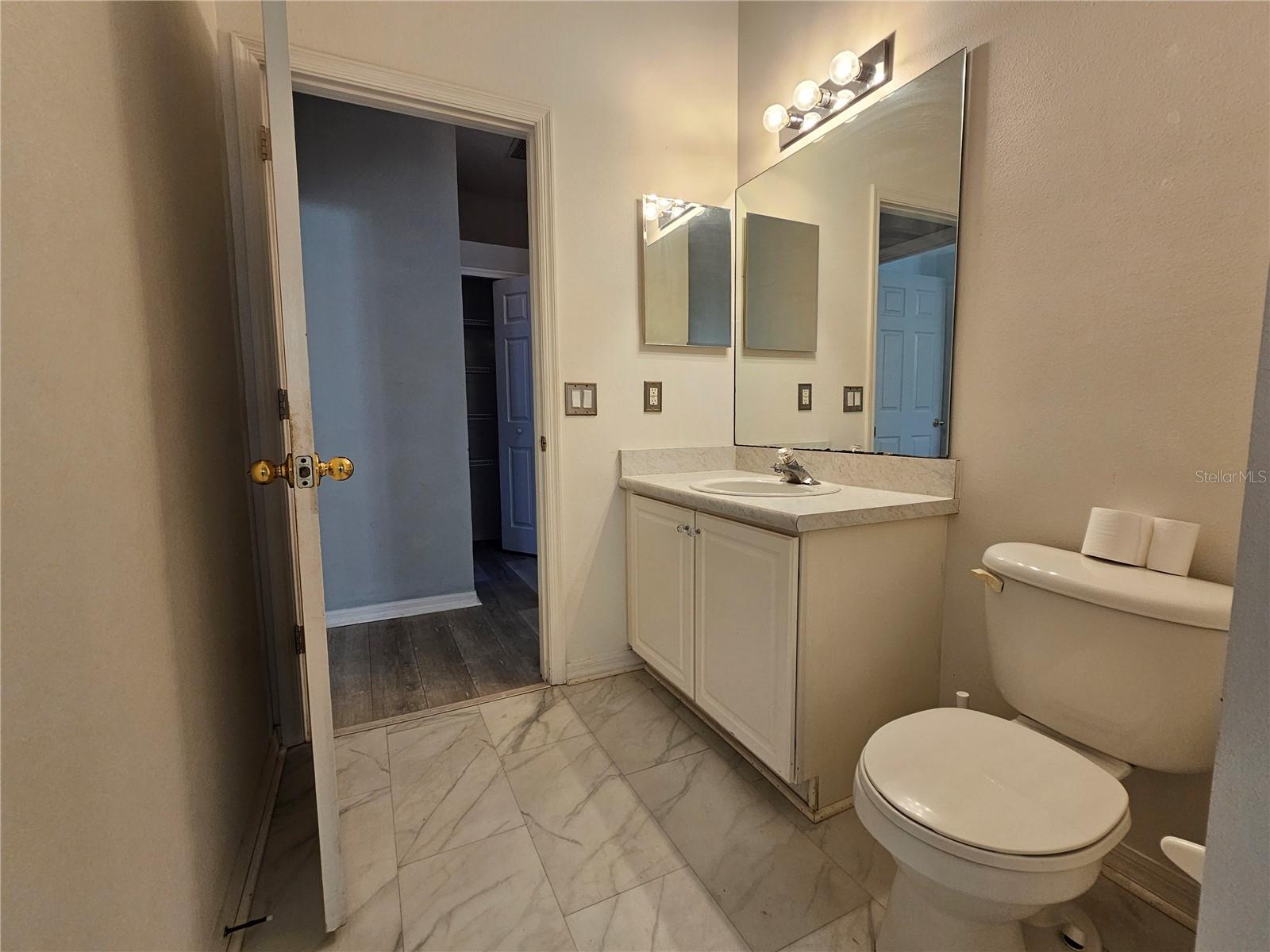 Image 28 of 31 For 413 Heather Hills Drive