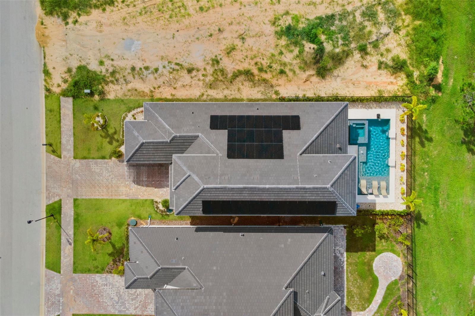 Image 57 of 63 For 16110 Volterra Point